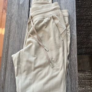 Lululemon Joggers Align High Waist